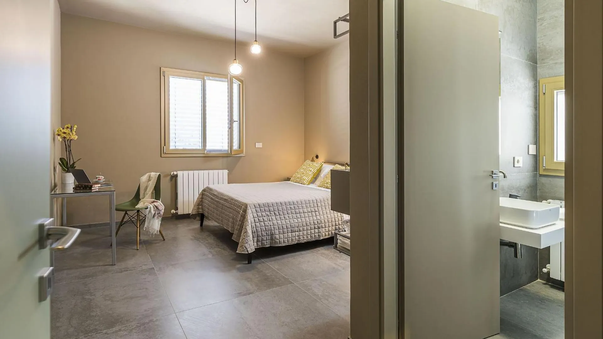 Villa Bizzarria Castellammare del Golfo 0*,  Itálie
