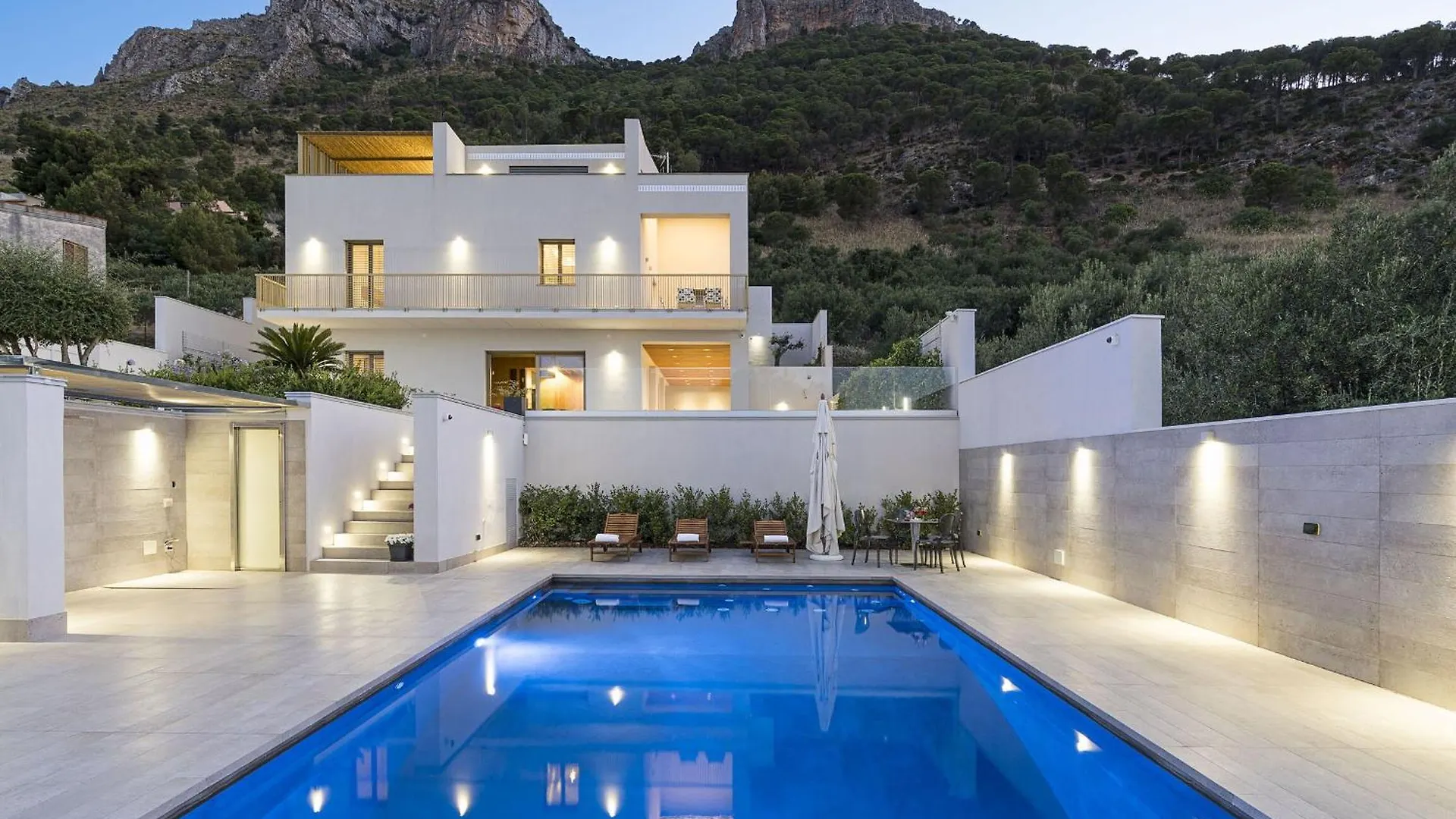 Villa Bizzarria Castellammare del Golfo